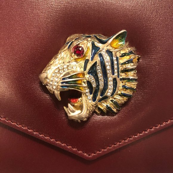 Gucci Rajah Leather Clutch in Burgundy - Picture 4 of 8